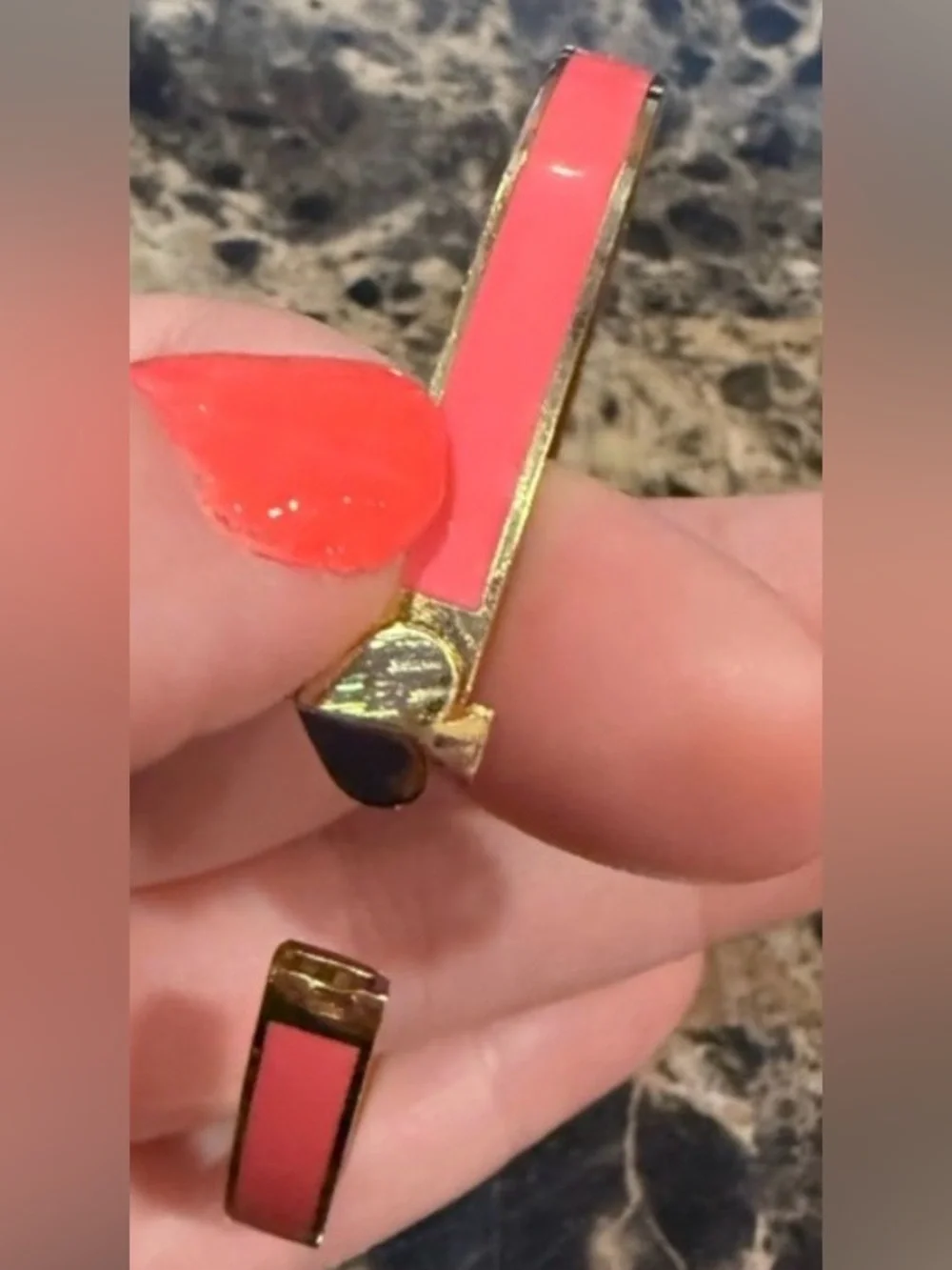 Kate Spade Thin Pink & Gold Signature Spade Enamel Hinged Bracelet - EUC - Picture 6 of 6